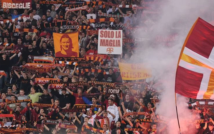 Juve-Roma, rischio divieto per i tifosi giallorossi: settore ospiti verso la chiusura