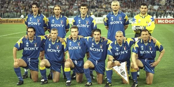 “Neanche Allegri ci sta riuscendo”: il grande ex duro sulla Juventus