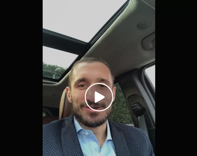 VIDEO – Chiellini canta: “Come te non c’è nessuno…”