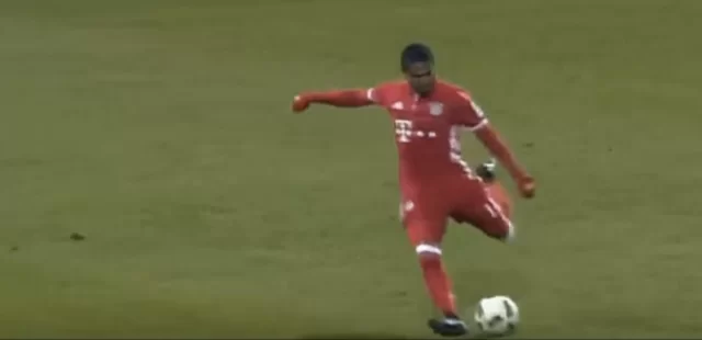 Douglas Costa-Juve, per Sky è certezza: “Il giocatore ha già deciso”