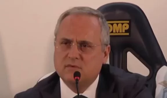 Caos tamponi, nessuna penalizzazione per la Lazio: ammenda al club e 7 mesi di inibizione a Lotito