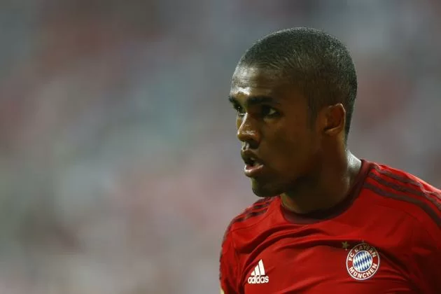 As – Douglas Costa vuole tornare in Italia
