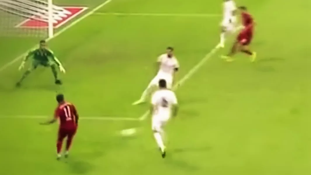 Juve-Douglas Costa si fa tra una settimana. Marotta cerca di limare ancora sul prezzo