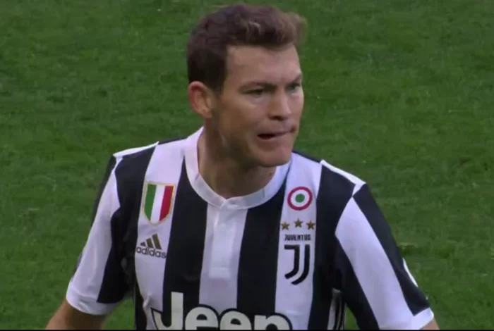La nuova vita di Lichtsteiner: “Diventerò un orologiaio”