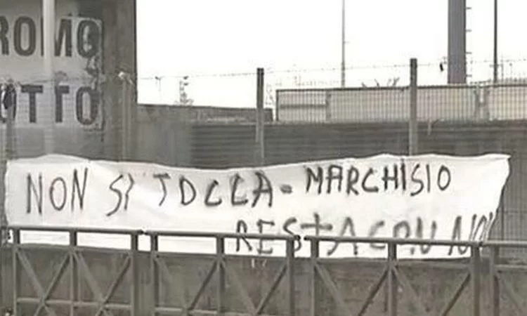 Striscione dei tifosi a Vinovo: “Marchisio non si tocca!”