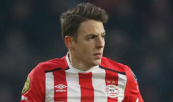 ULTIM’ORA – Juve, accelerata per Santiago Arias del PSV: contatti avviati, il giocatore già oggi a Torino?