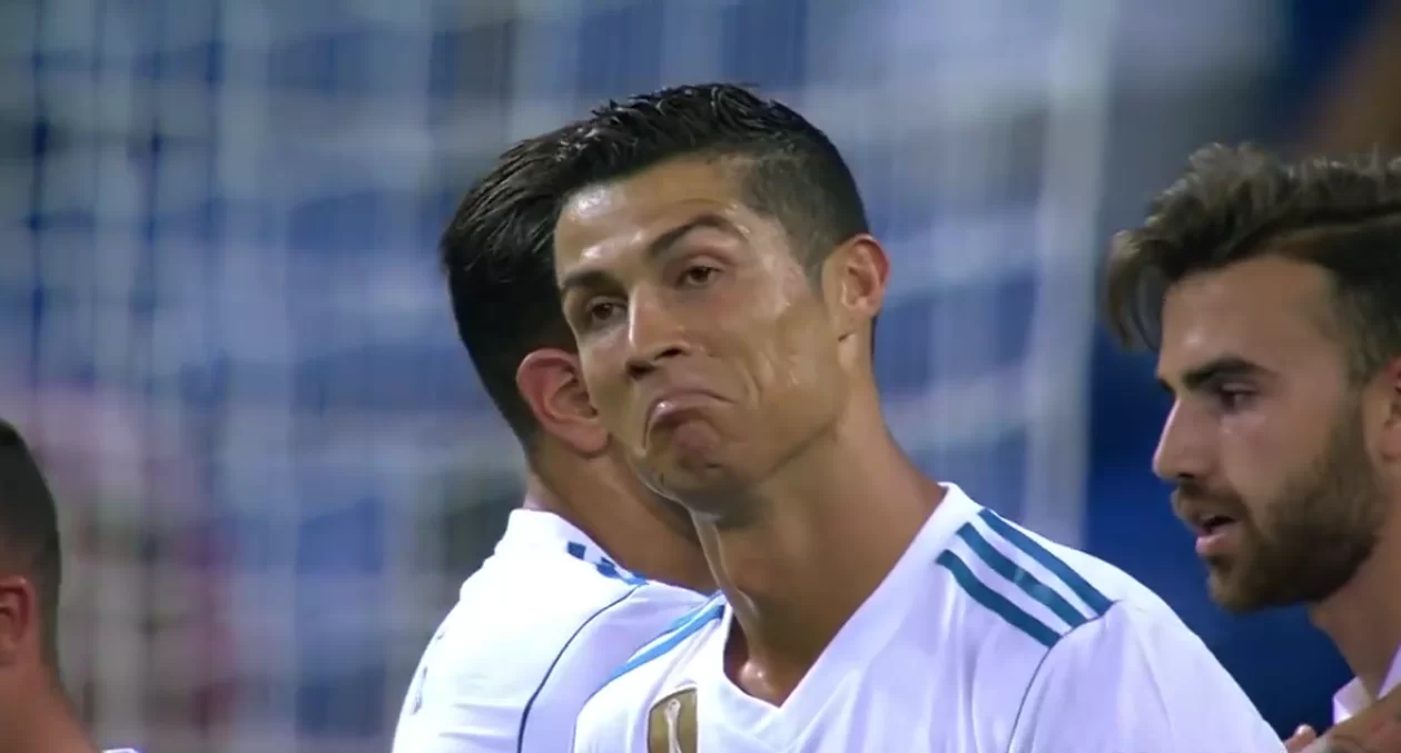 La rovesciata di Ronaldo diventa un’opera d’arte