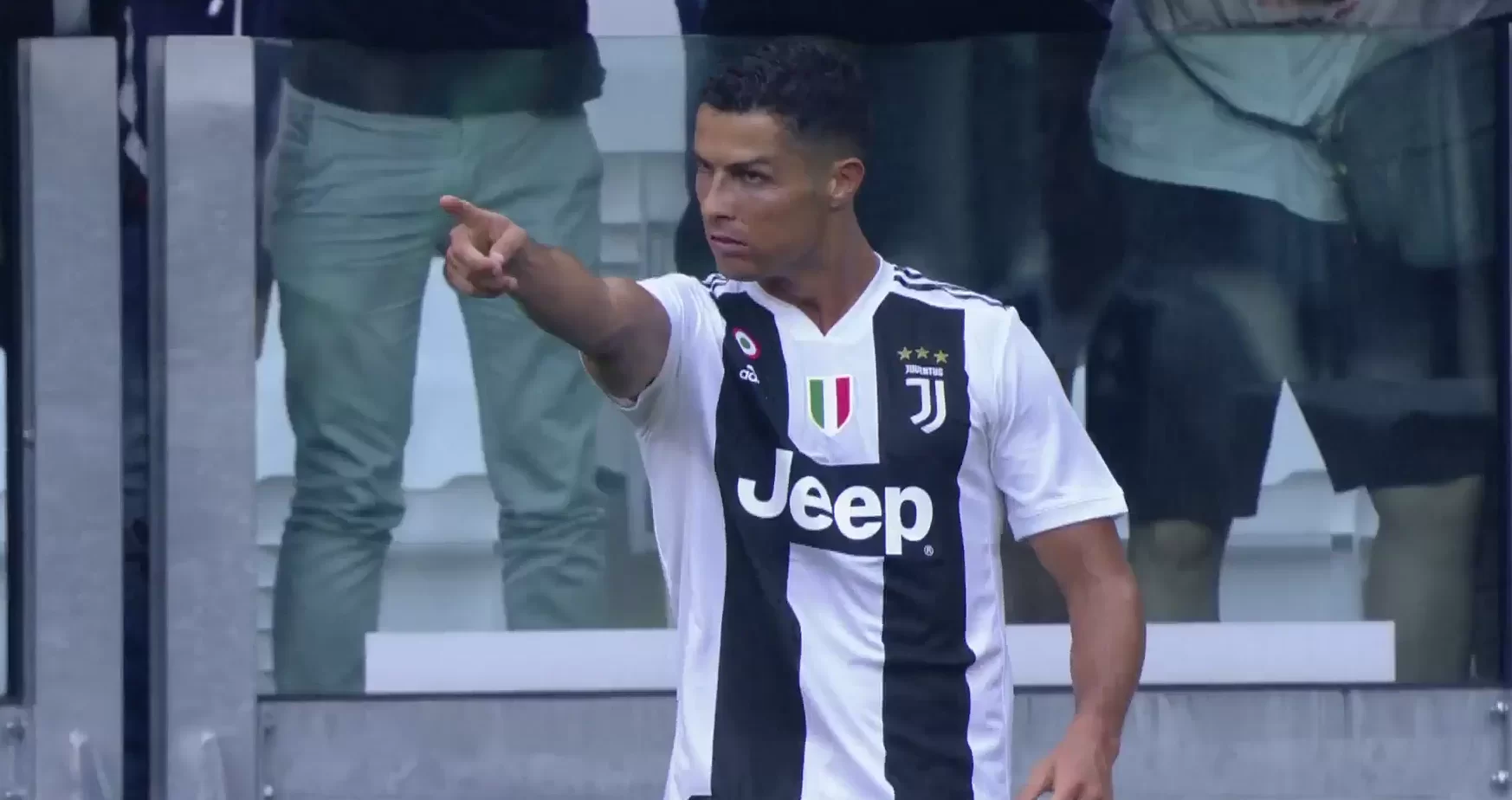 Ronaldo live su Instagram: “Sono qui per il vostro affetto. Il Napoli è una grande squadra”
