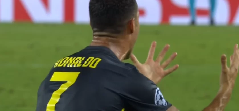 La notte nera di Cristiano a Valencia: due ore di disperazione, le scuse ai compagni e la posizione della società