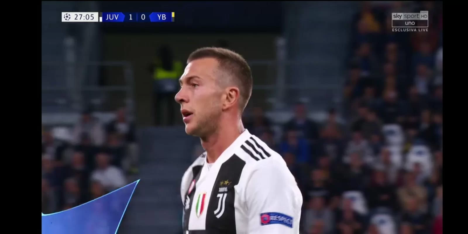 Juventus, terminato l’allenamento pomeridiano: Bernardeschi in dubbio per la Spal
