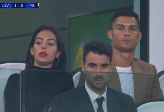 Juventus-Roma: sarà la prima panca di CR7? Ai bianconeri basterà un punto per diventare campioni d’inverno