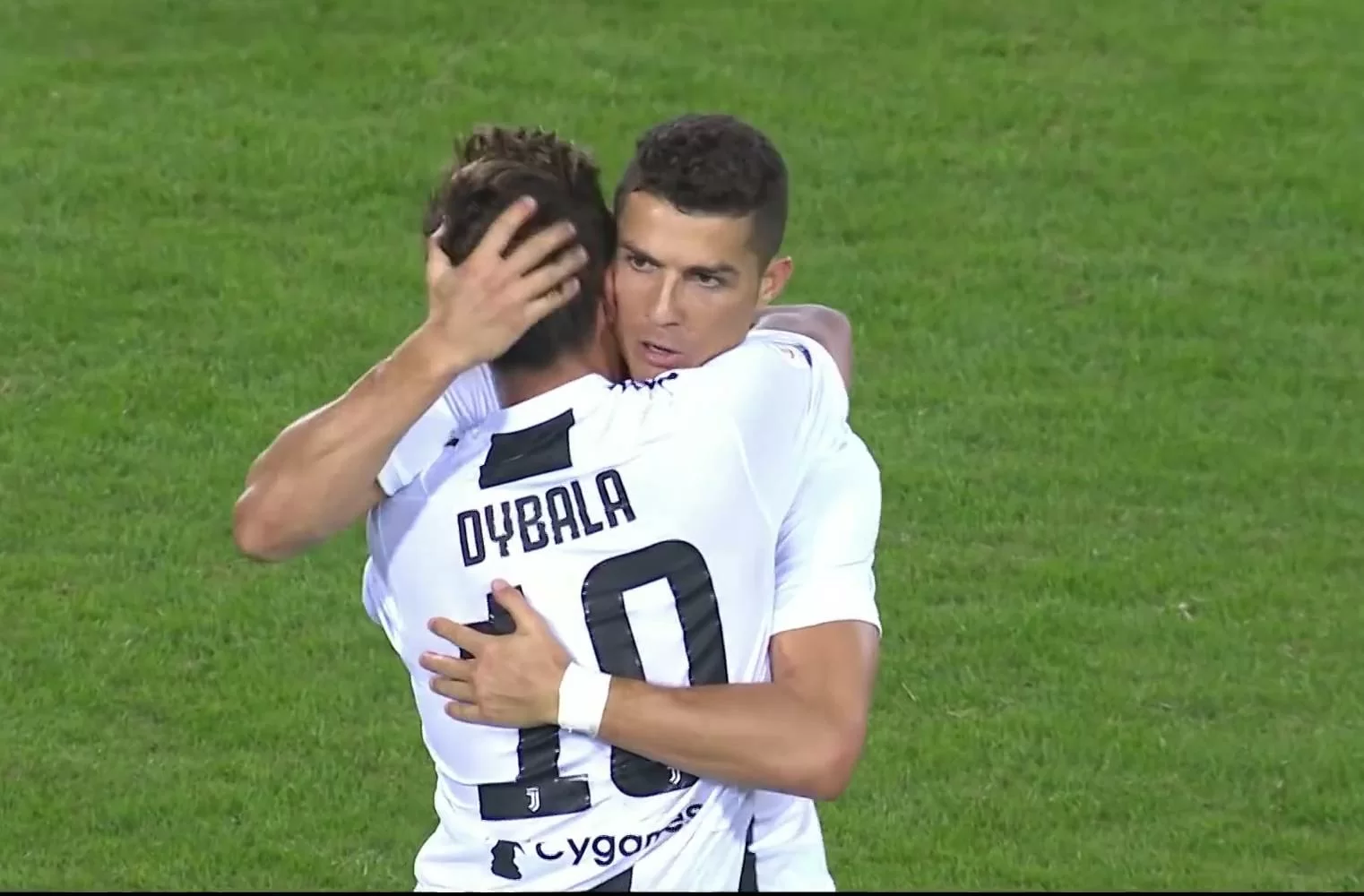 Chi è il centravanti di questa Juventus? Nessuno, forse tutti