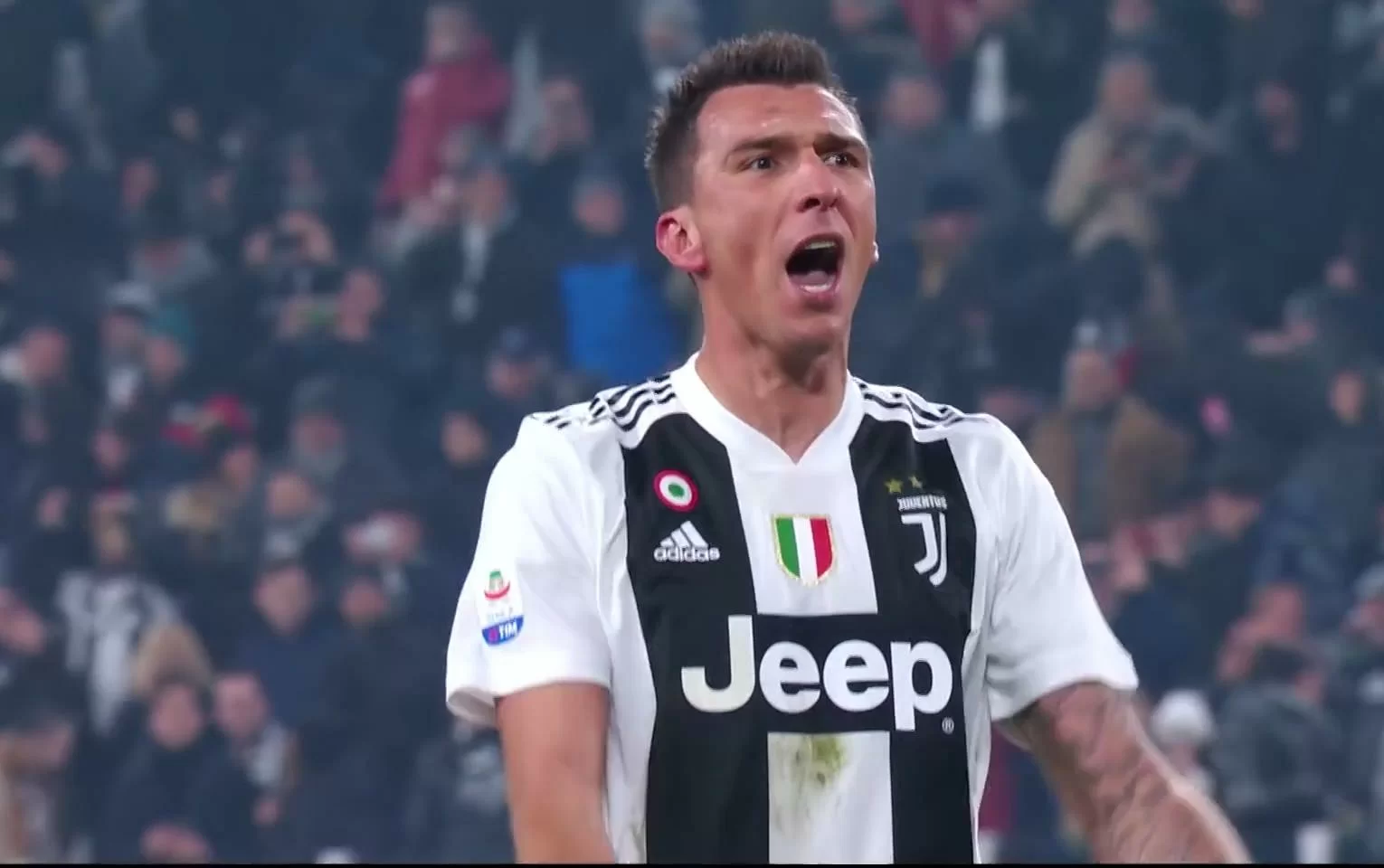 Contatti fra Juve e Psg, ma non per Dybala: si trattano Mandzukic ed Emre Can