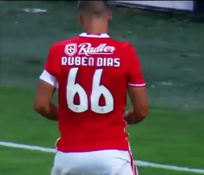 Juve, fari puntati su Ruben Dias