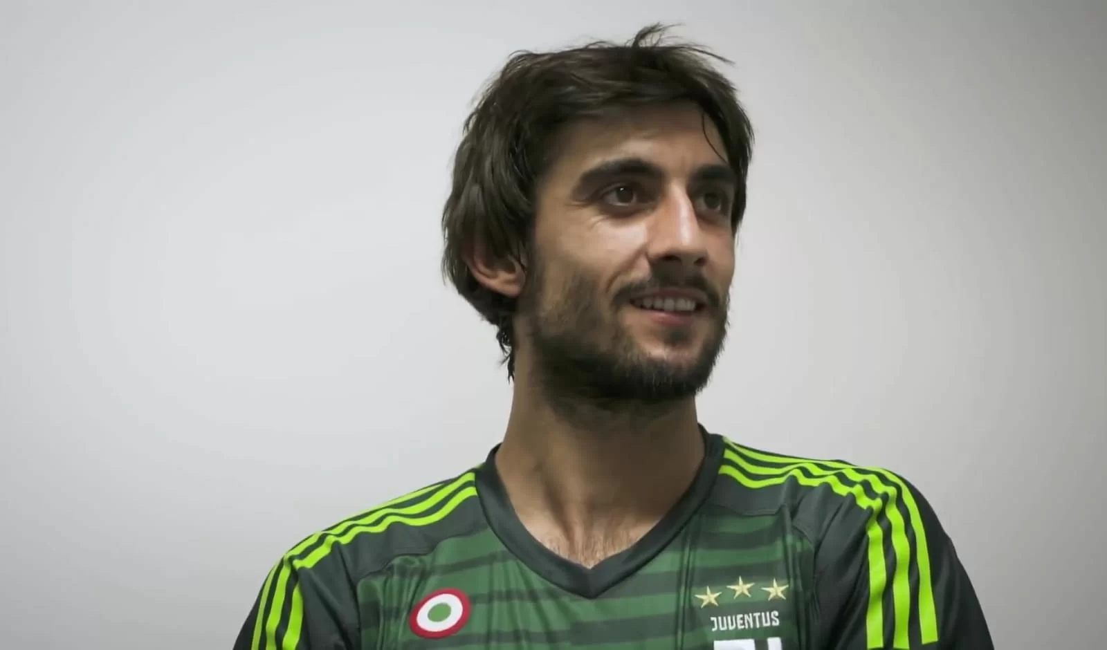 Genoa, Perin: “Lo spessore umano viene prima del campione: è una cosa che ho visto alla Juventus”