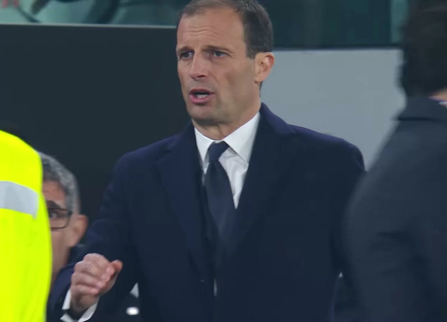 Allegri parafulmine e accentratore: così ha gestito gli attimi prima di Juventus-Atletico