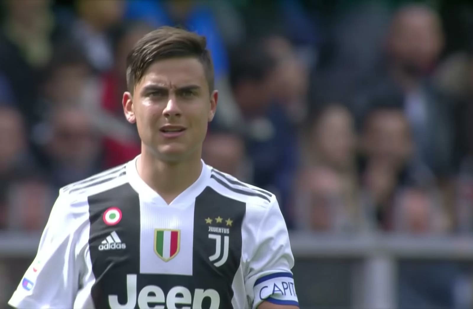 La Juve tira un sospiro di sollievo: Dybala out per precauzione