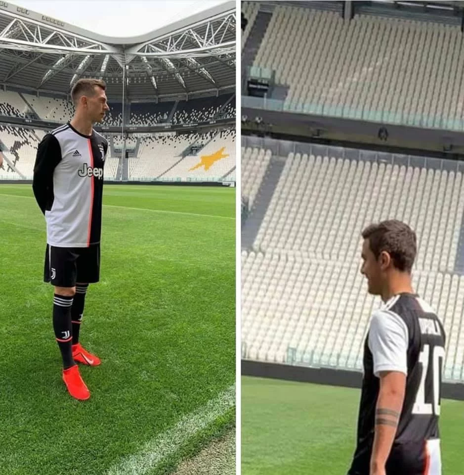 FOTO – Svelata la nuova maglia della Juventus: eliminate le classiche strisce bianconere!