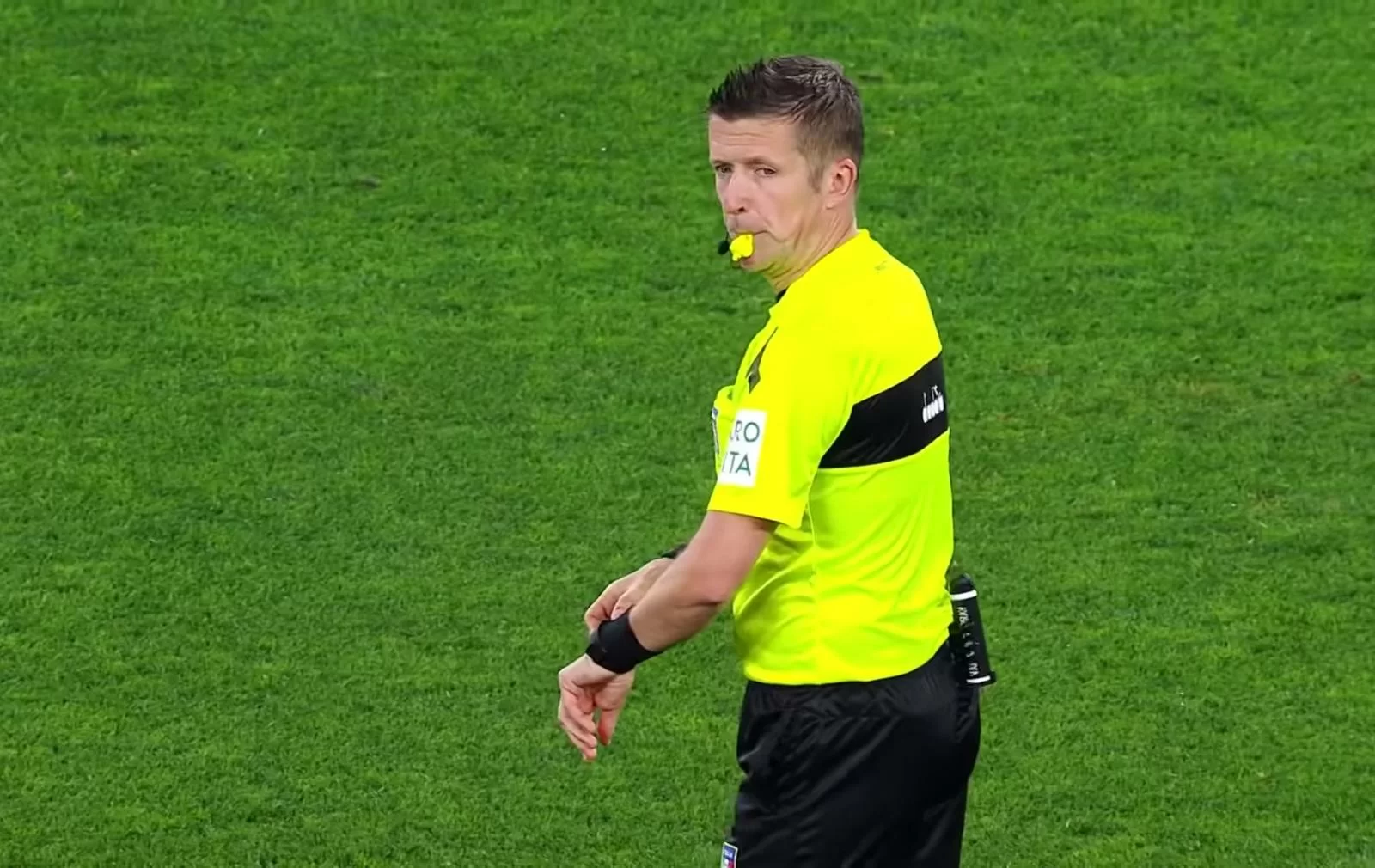 CdS – Tutte le novità nel comportamento degli arbitri