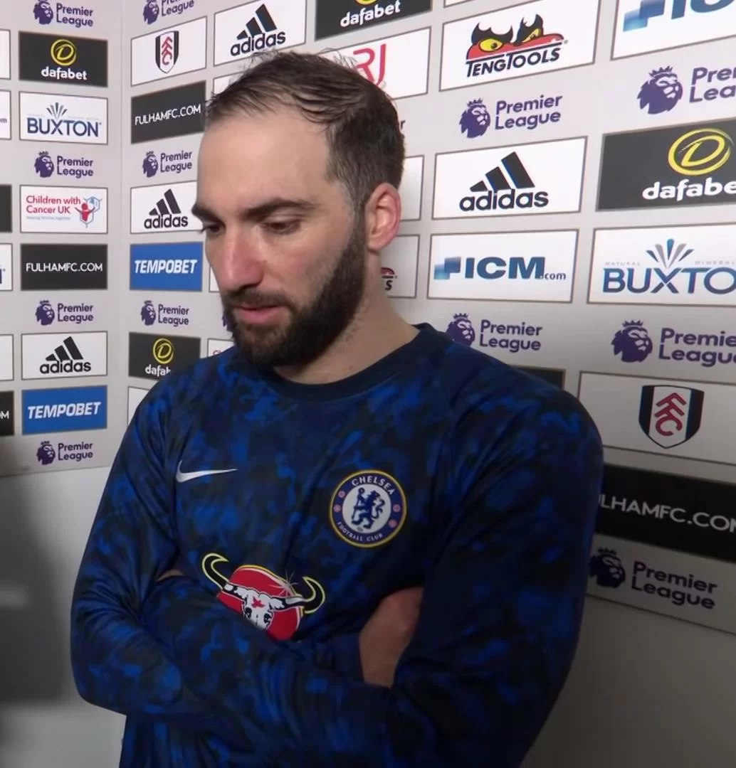 Higuain ai saluti: la Juve non vende la sua maglia