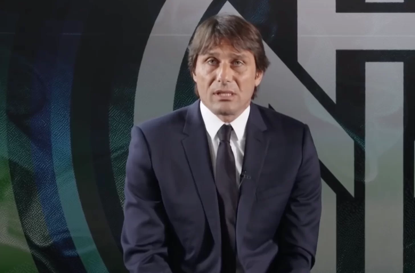 Inter-Juve, clamoroso striscione contro Antonio Conte