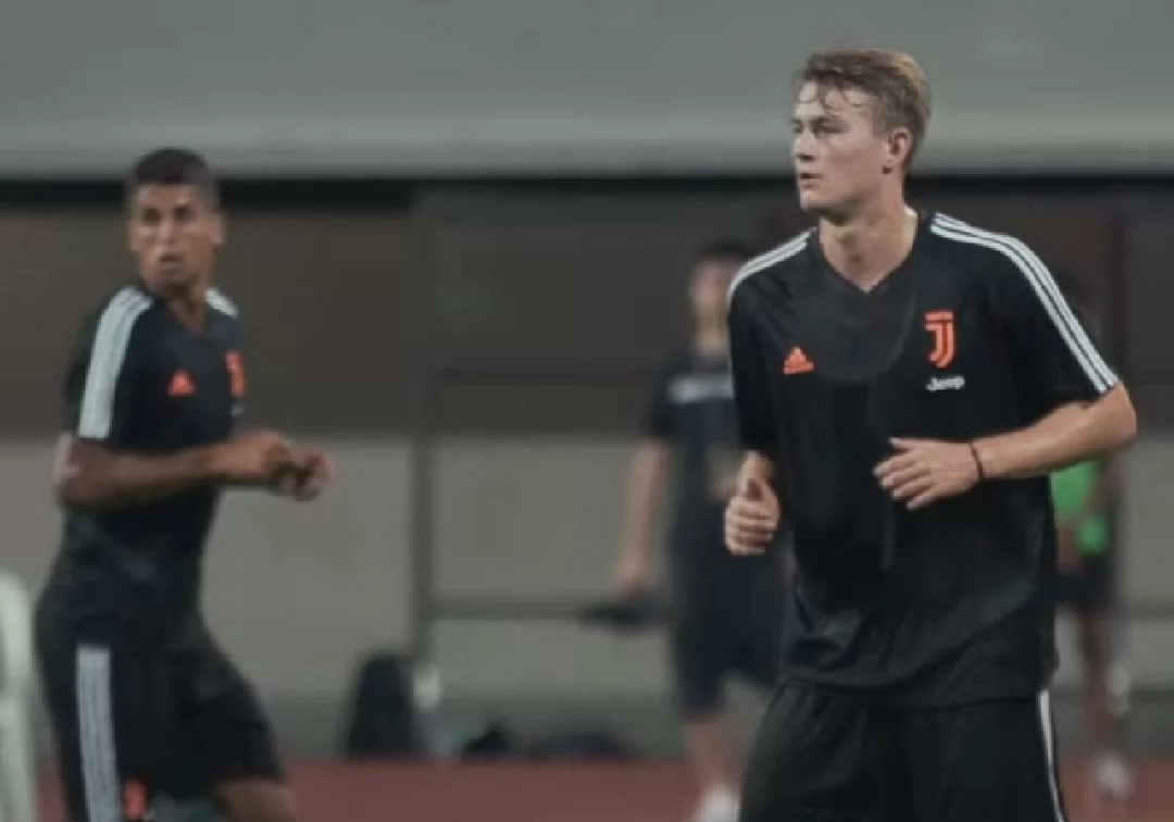 Alcuni nazionali di ritorno alla Continassa: riecco Szczesny, De Ligt e Ramsey