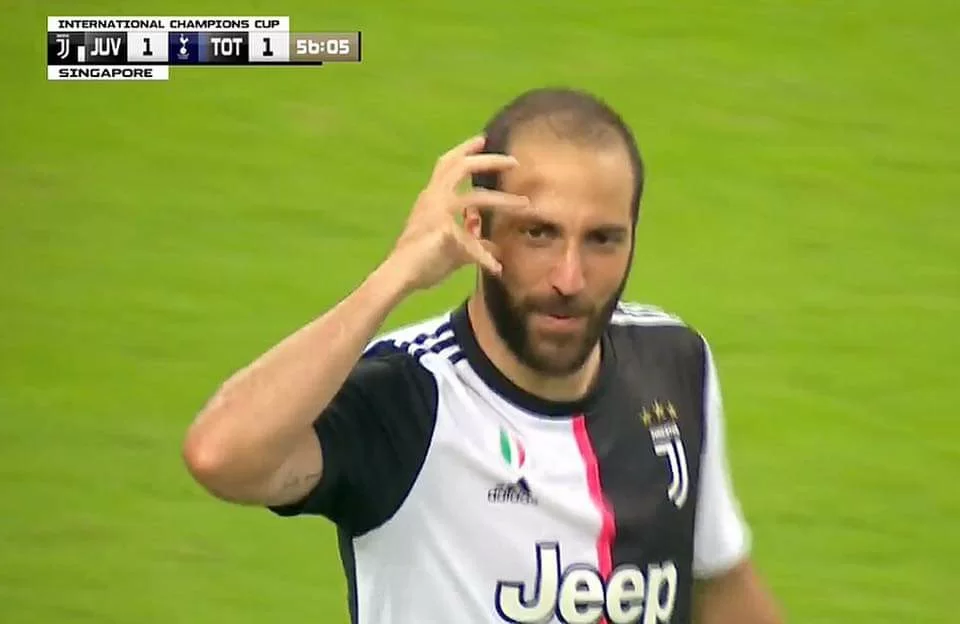 Higuain nel post Inter-Juventus: “Panchina? Dybala sta facendo bene, decide Sarri”