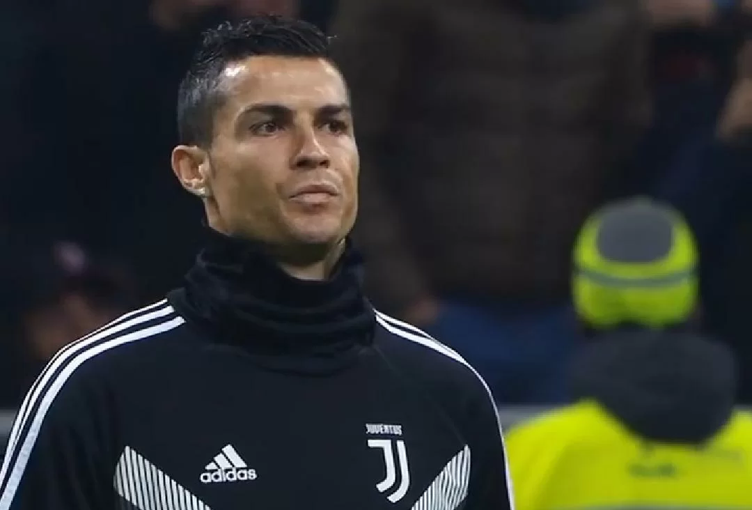 VIDEO – Quarantena terminata, CR7 torna alla Continassa!