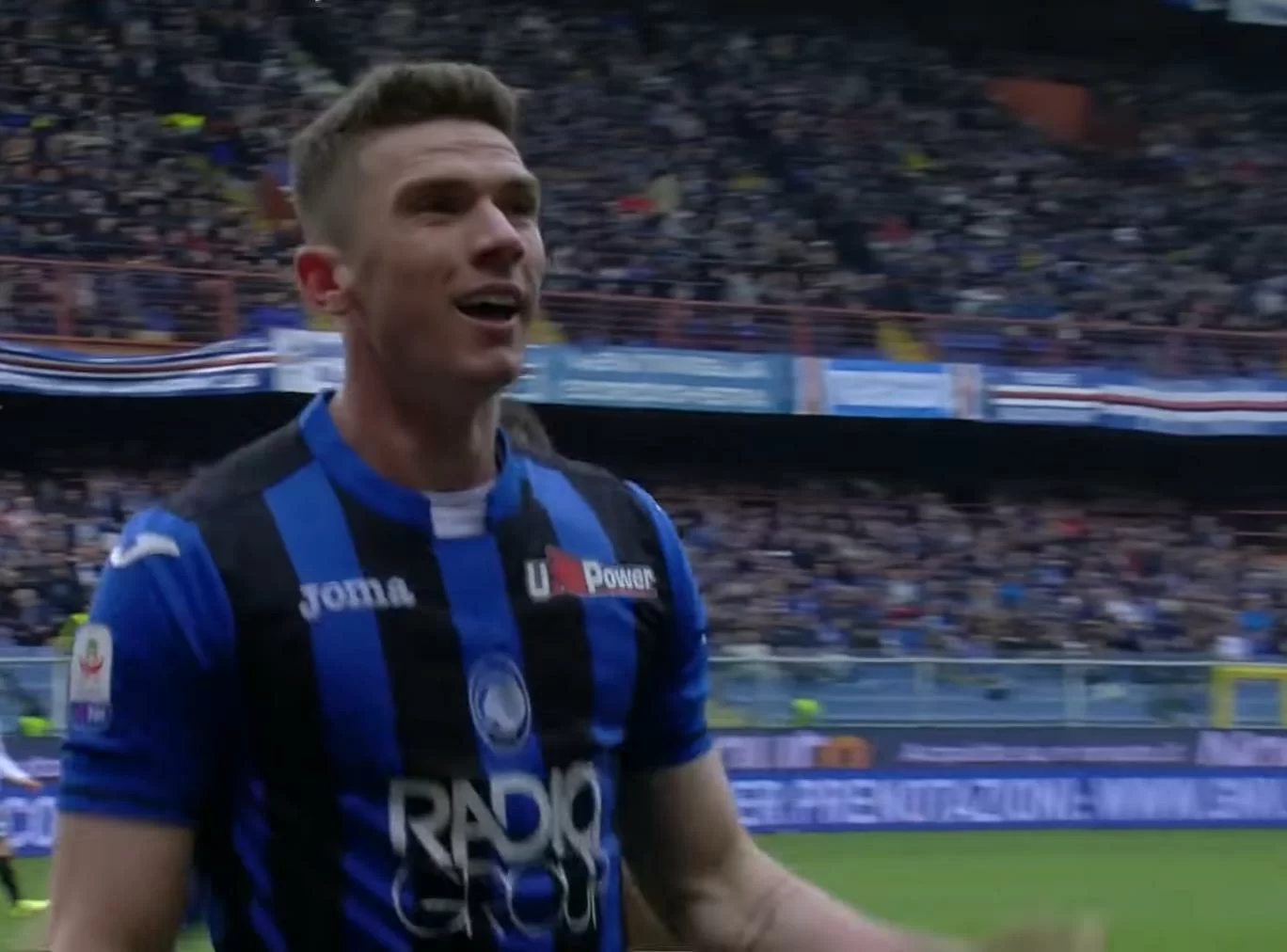 Juve, su Gosens c’è anche il Leicester