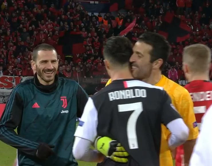 France Football, i candidati al Dream Team: in lizza Buffon, CR7 e altri 10 ex Juve