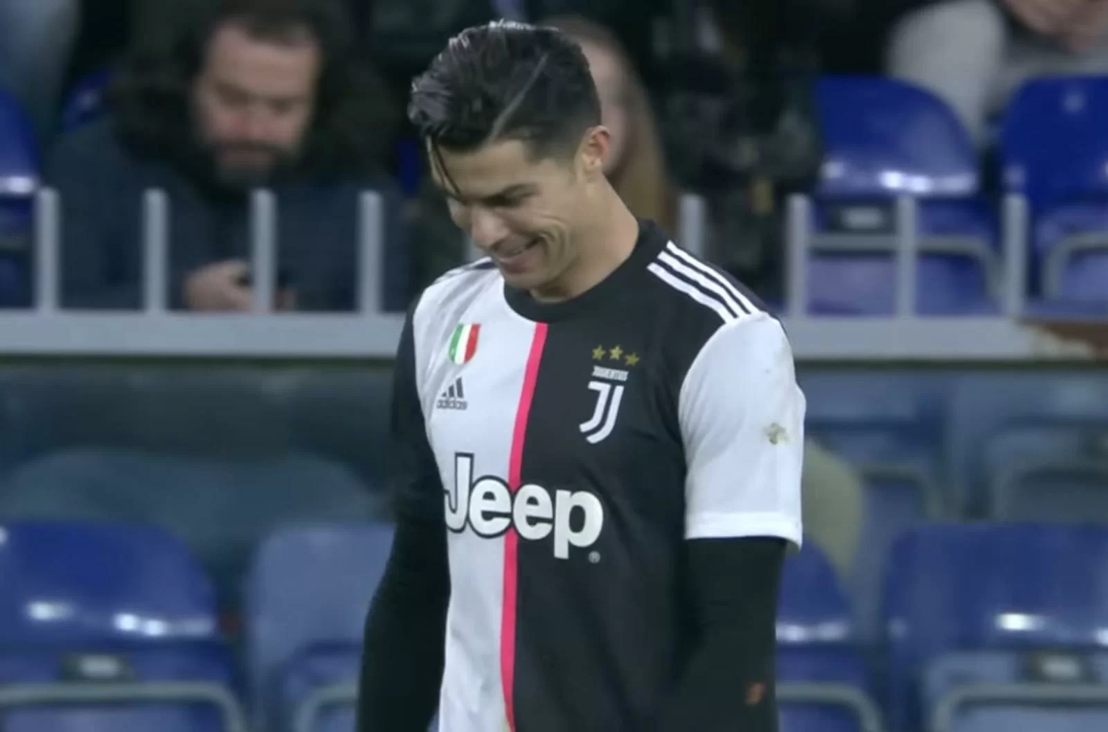 Ronaldo furioso negli spogliatoi dopo la Lazio, non ha gradito due decisioni di Sarri