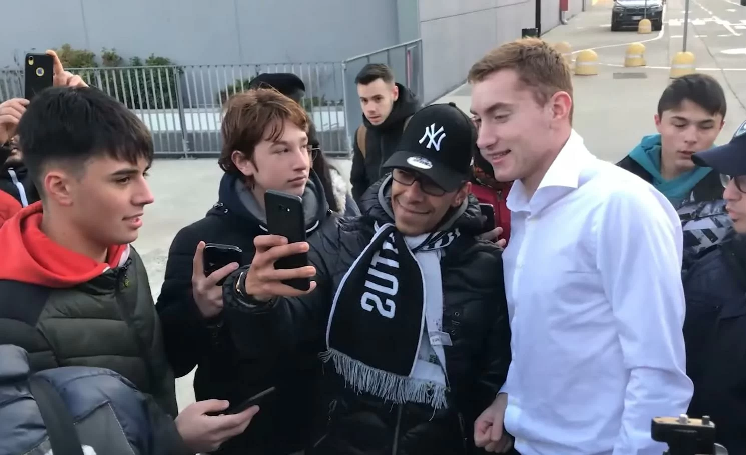 Kulusevski poco juventino: “Chi meglio tra Totti e Del Piero? Scelgo il primo”