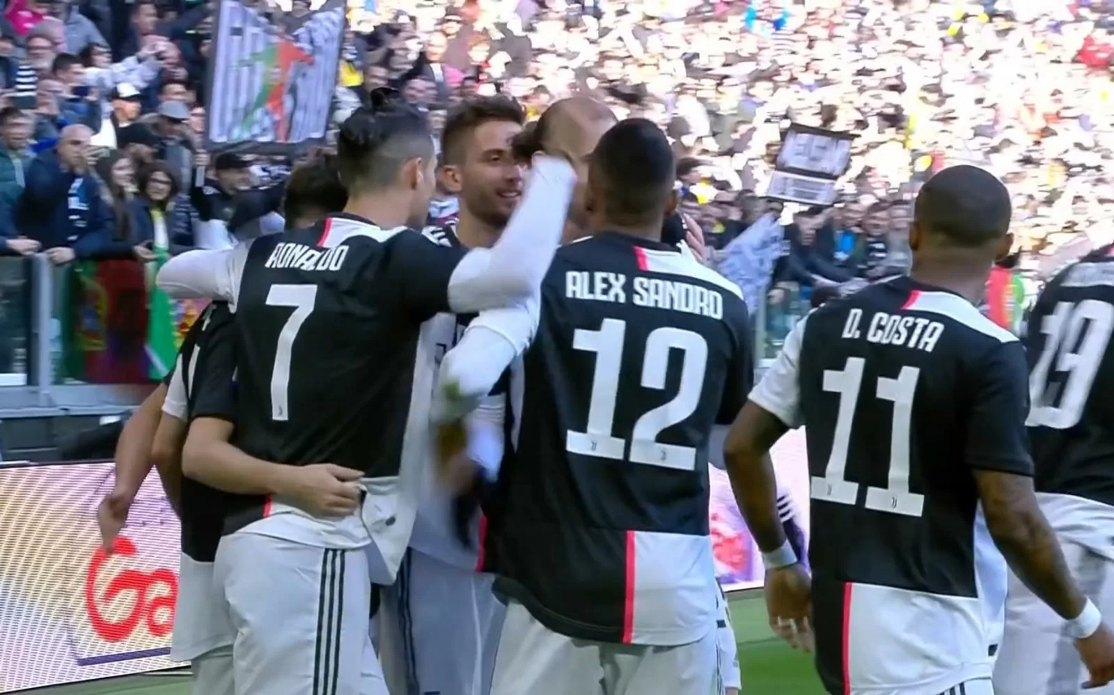 Coronavirus, i bianconeri diventano “Juvirus” per la radio francese!