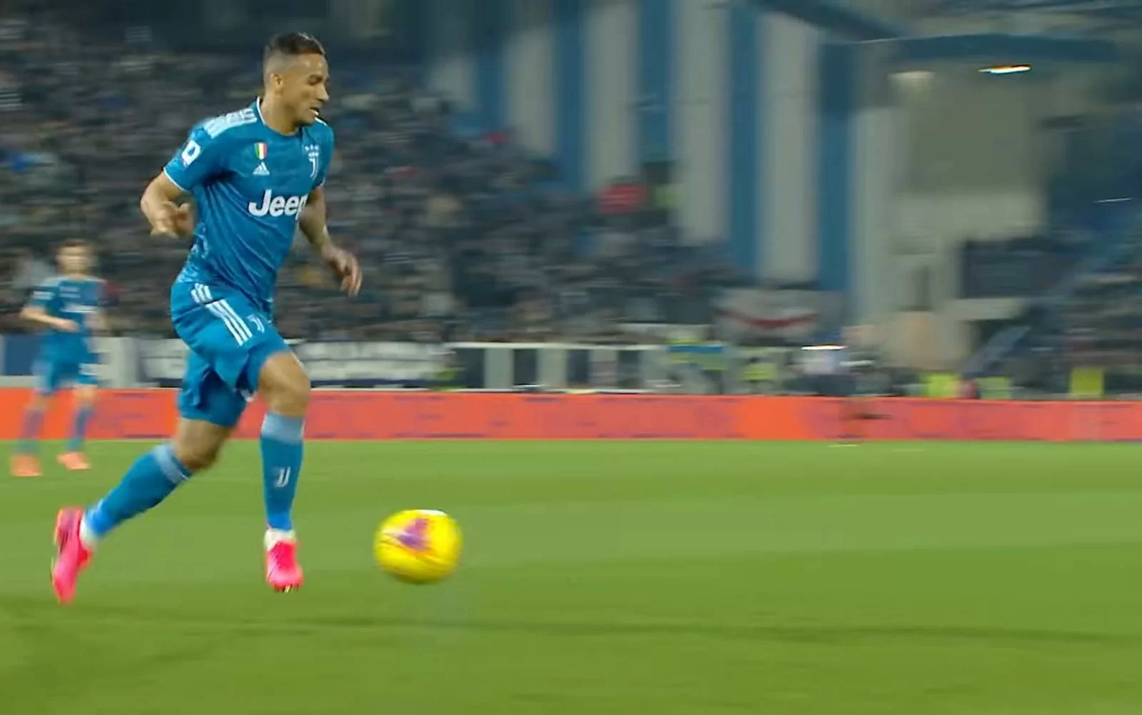 Il giornalista Rai su Danilo: “Mi chiedo come faccia a…”