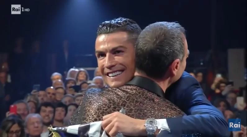 Amadeus: “Ronaldo fantastico, la sua maglia la incornicio e la appendo a casa”