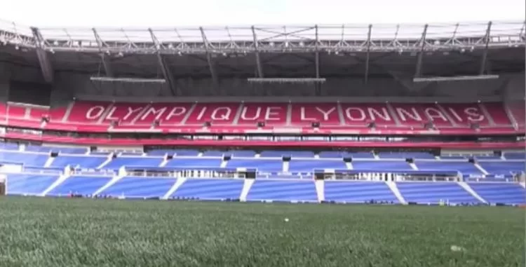 Il Lione ha deciso: tutti i dipendenti in quarantena