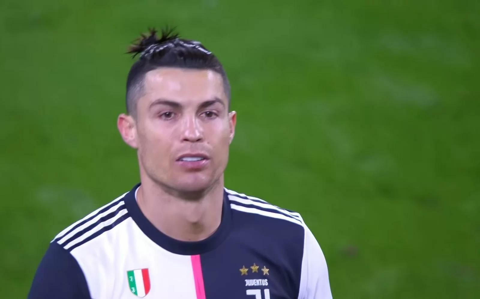 Sportmediaset – Possibile rinnovo contrattuale per Cristiano Ronaldo, ma occhio al bilancio