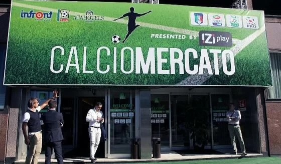 Direttore legale FIFA: “Nessuna proroga per i contratti in scadenza a giugno. Il mercato non riaprirà il 1° luglio”