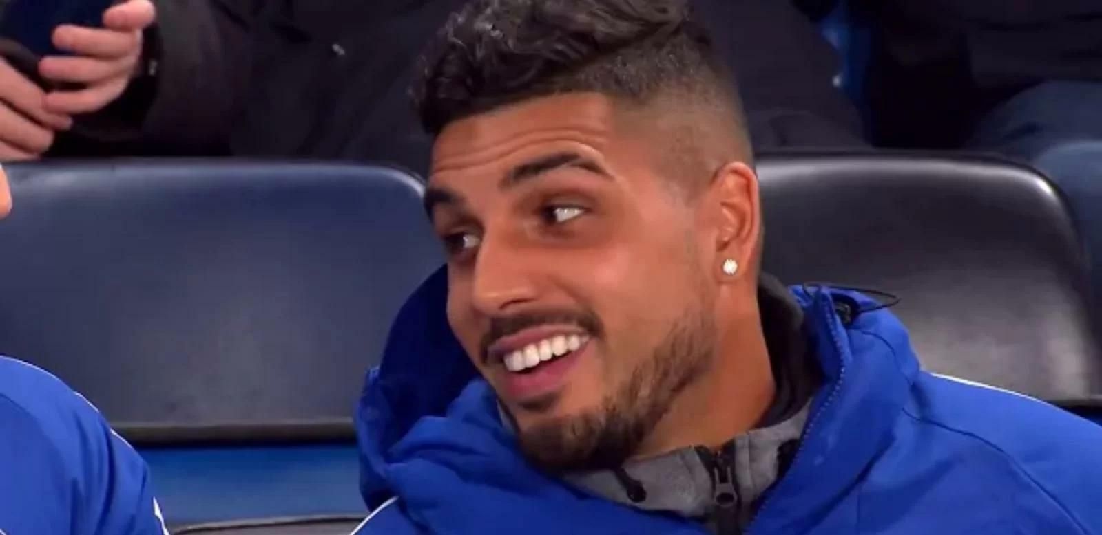 Spunta una nuova formula per Emerson Palmieri, ma prima deve uscire De Sciglio