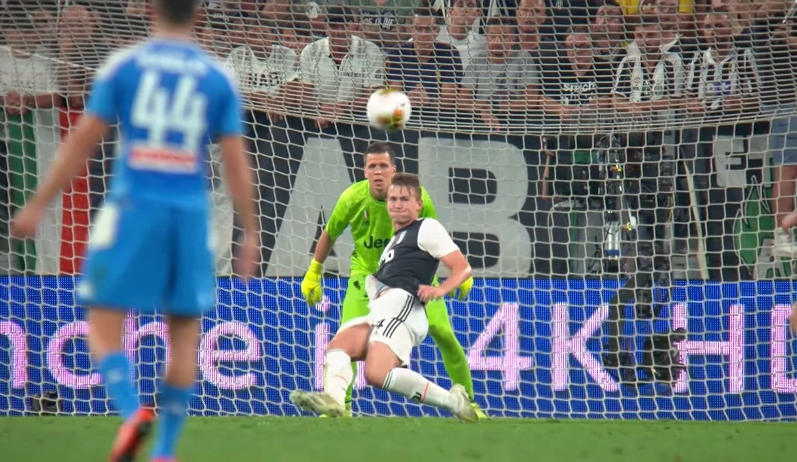 Juventus-Napoli, c’è un caso analogo: il TAS di Losanna conferma il 3-0 a tavolino