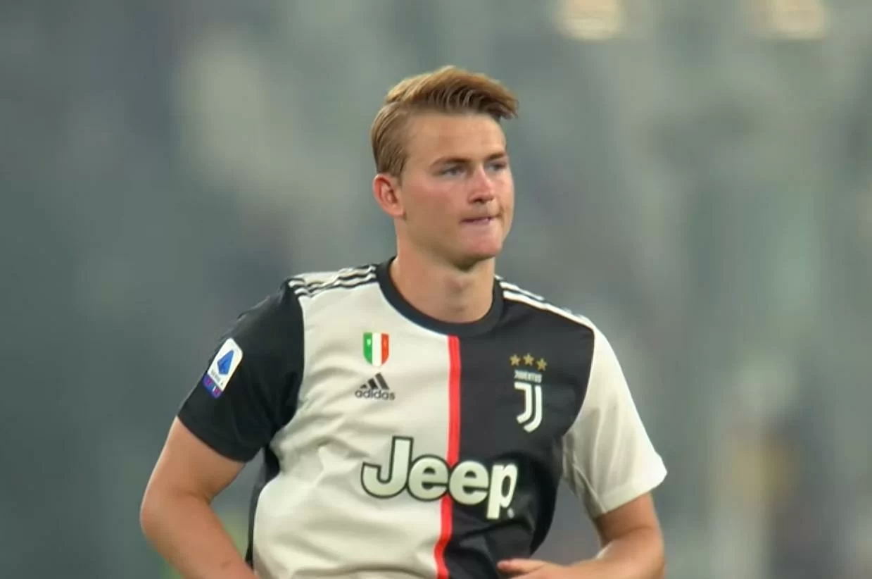Daily Mail – Il Barcellona offre 73 milioni per De Ligt