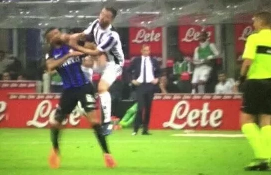 Ziliani all’attacco: “Ricordando Pjanic: Frabotta da espulsione”