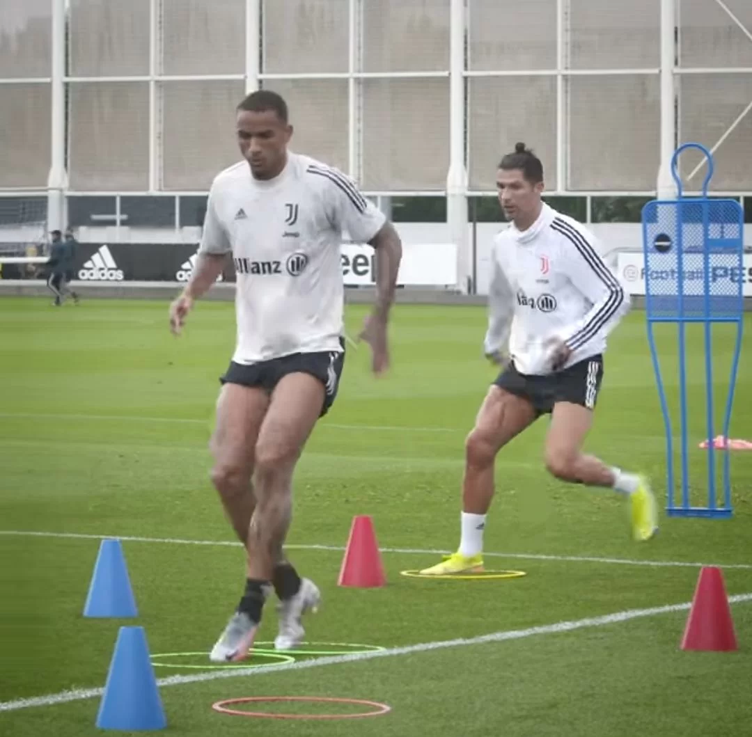 Continassa – Allenamento terminato, Ramsey in campo col gruppo