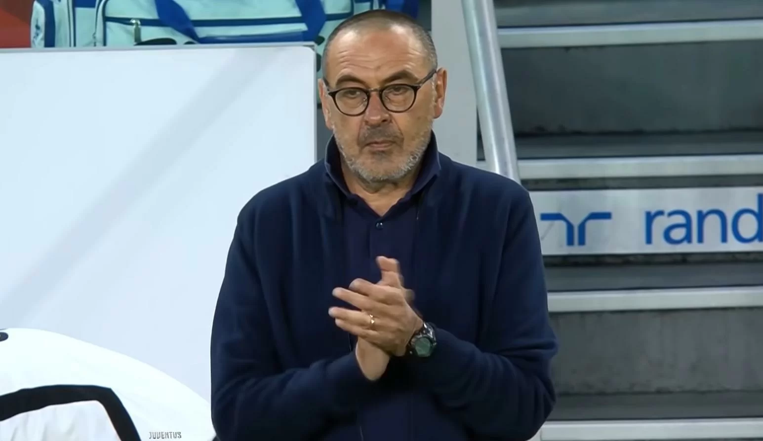 TS – Panchine bollenti: Sarri in bilico, i tifosi sognano Zidane