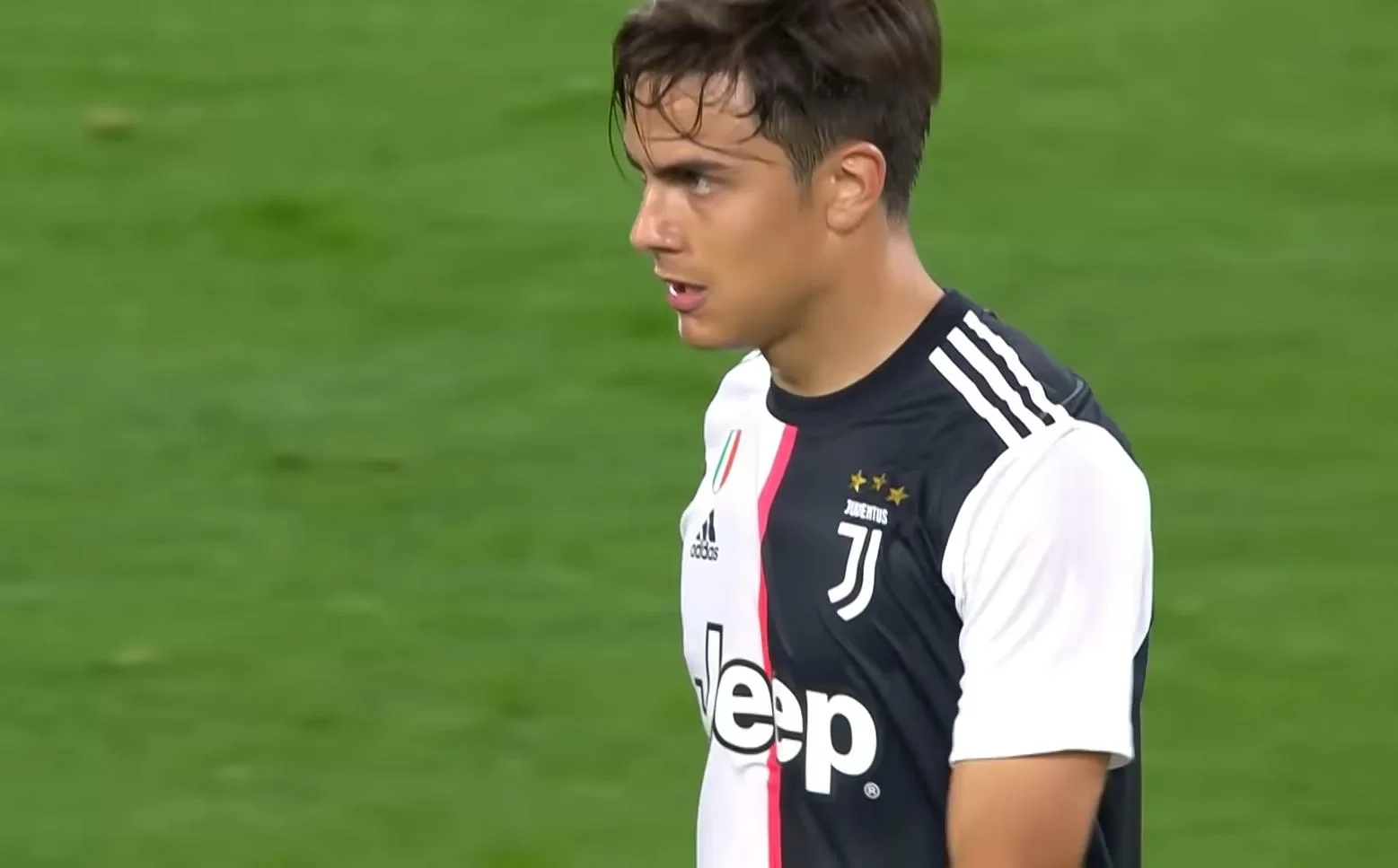 Paganini (Rai Sport): “La Juve vuole rinnovare subito a Dybala, Real e PSG in forte pressing”