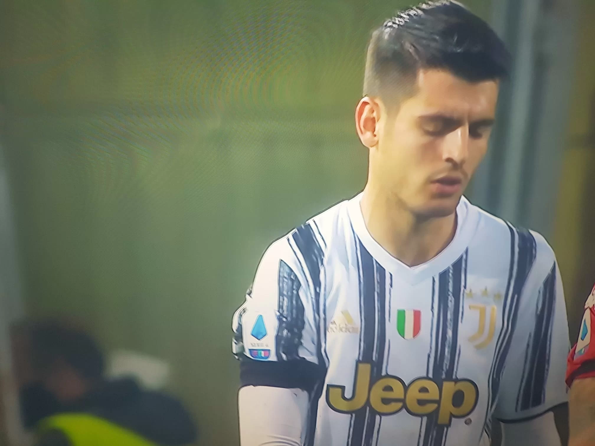 Espulso Morata per aver detto all’arbitro: “Come non fai a dare quel rigore?”