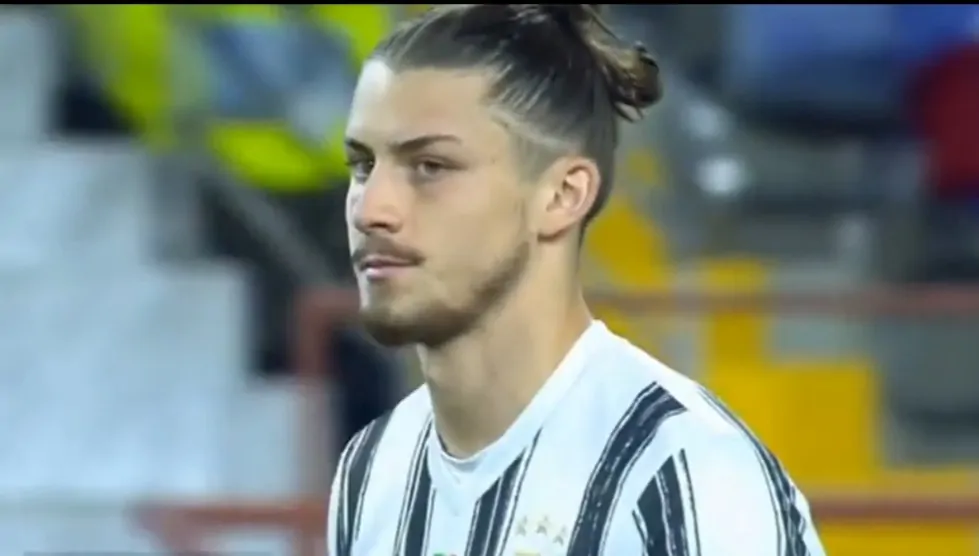 UFFICIALE – Dragusin rinnova con la Juventus fino al 2025