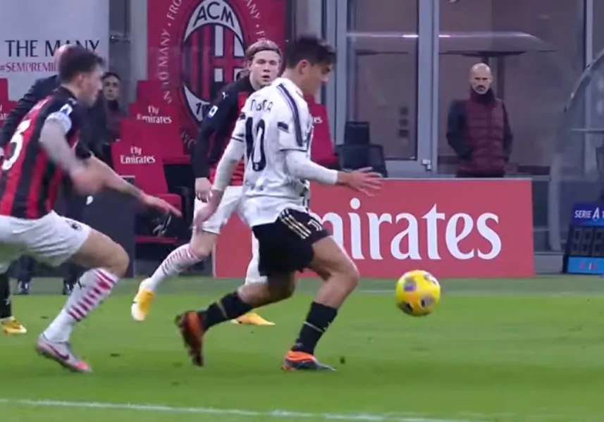 Claudio Raimondi: “C’è molta distanza tra la Juventus e Dybala per il rinnovo: pronto il piano B”