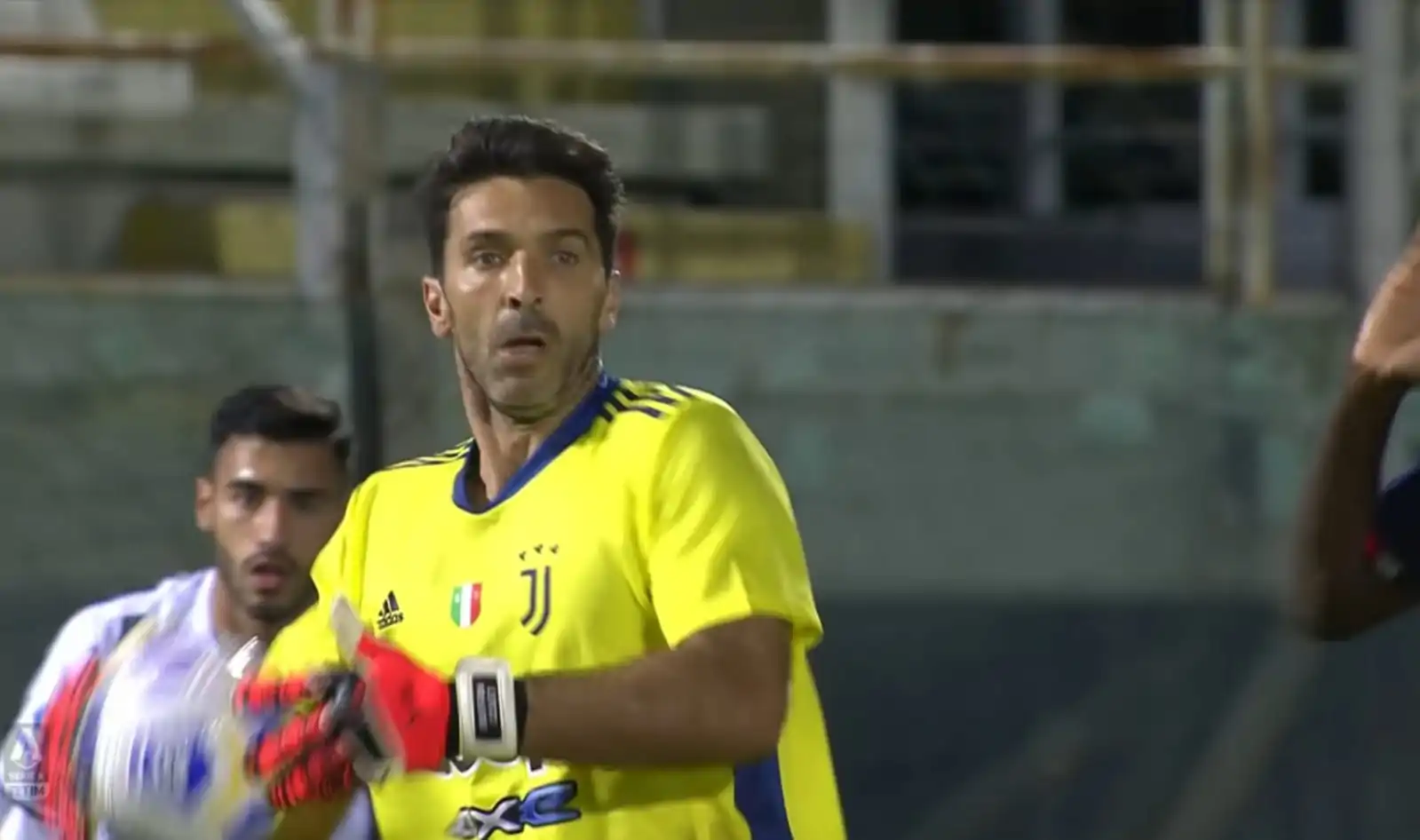 Bestemmia in Parma-Juventus: Buffon multato di 5.000€