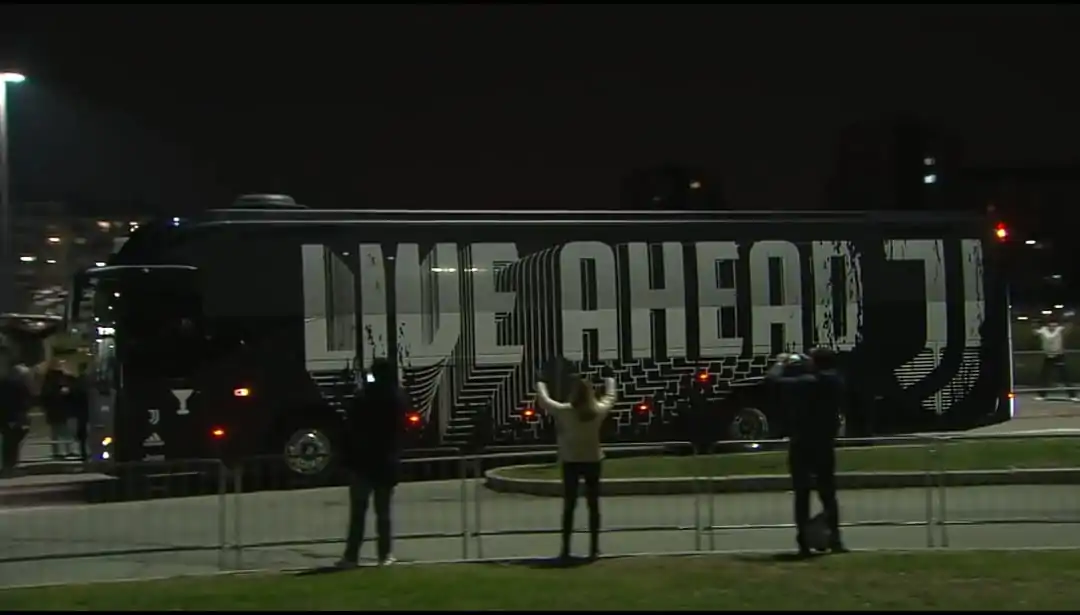 Juve, il ritorno a Torino tra silenzio e rabbia